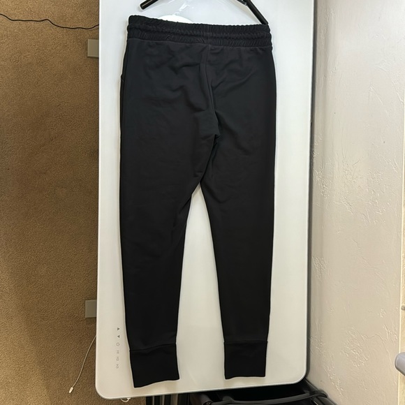 Free People Movement black slim fit joggers M - Picture 4 of 13